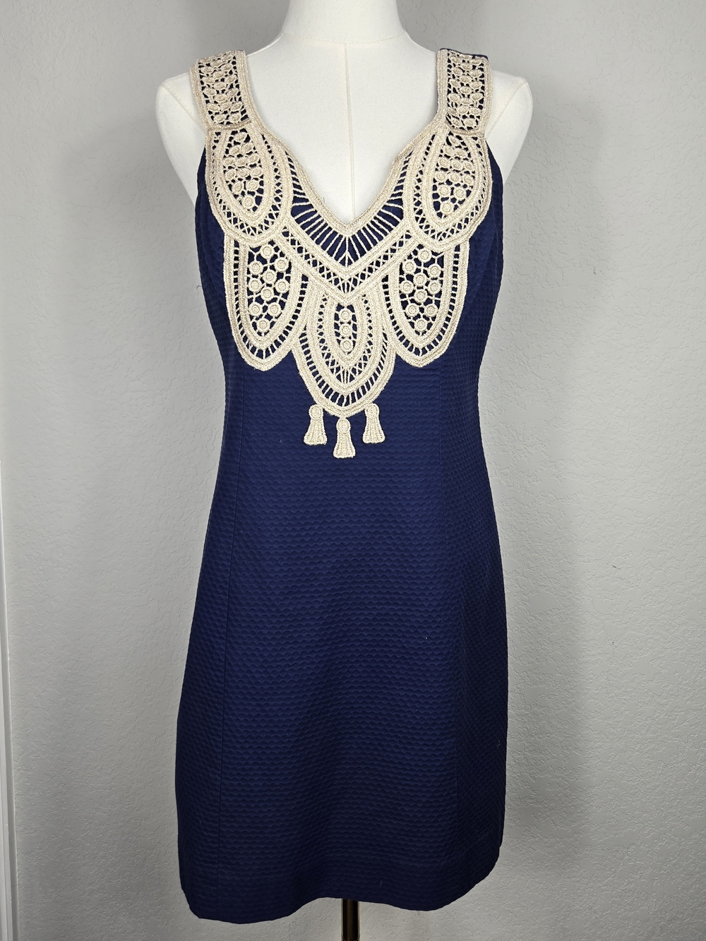 Lilly Pulitzer Largo Shift Dress Navy Gold Lace Bib Tassel Resort Preppy 2